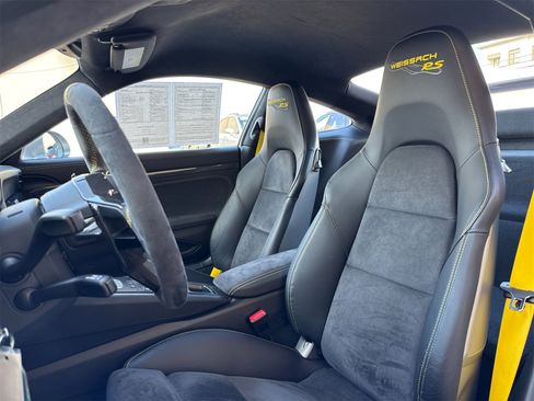 Used 2019 Porsche 911 GT3 RS image 5