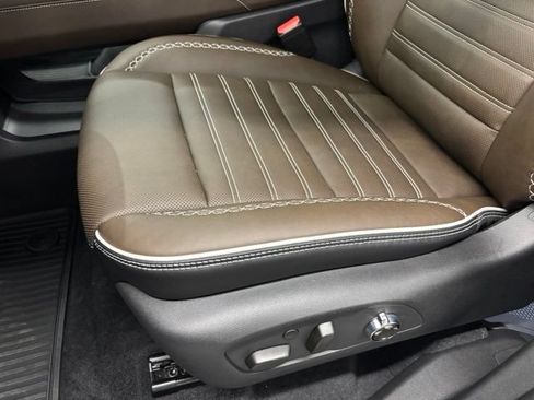 Used 2026 GMC Acadia Denali Ultimate w/ LPO, All-Weather Package AWD/4WD image 25