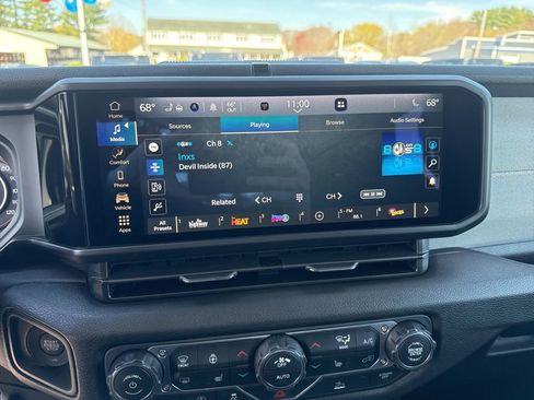 New 2026 Jeep Wrangler Unlimited Sport AWD/4WD image 12