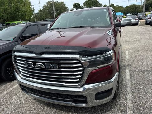 Used 2025 RAM 1500 Laramie AWD/4WD image 3