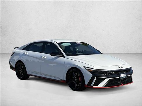 Certified 2025 Hyundai Elantra N FWD image 3