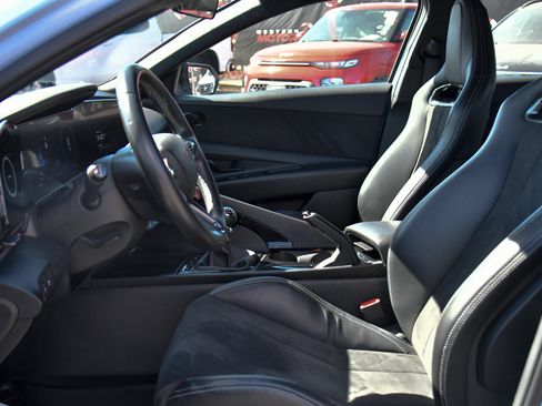 Used 2025 Hyundai Elantra N FWD image 17