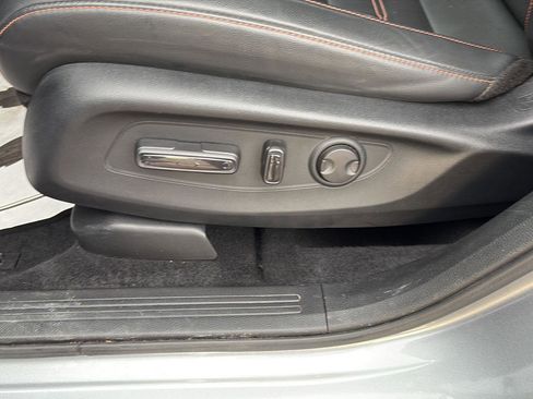 Used 2023 Honda CR-V Sport Touring image 7