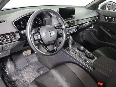 Used 2025 Honda Civic Sport image 22