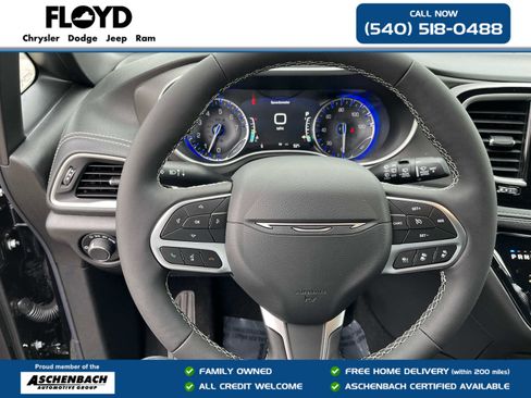 New 2027 Chrysler Pacifica Select AWD/4WD image 12