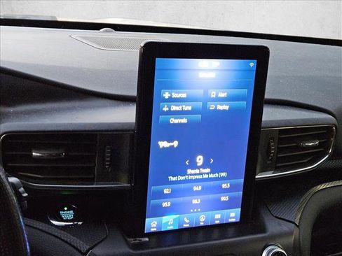 Used 2020 Ford Explorer ST w/ ST Street Pack image 16