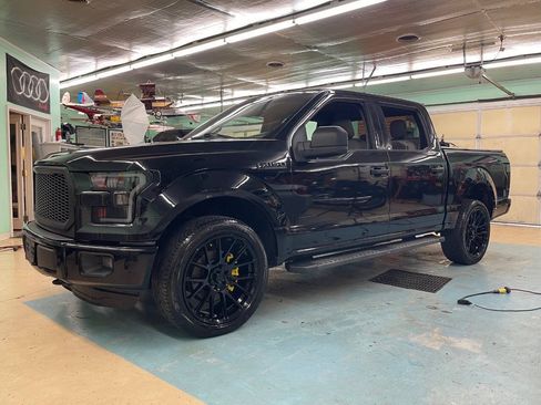 Used 2016 Ford F150 XLT w/ Equipment Group 301A Mid AWD/4WD image 2