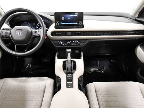 Certified 2024 Honda HR-V LX image 3