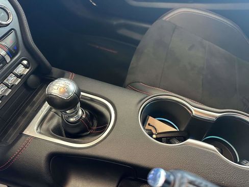 Used 2019 Ford Mustang GT Premium w/ Equipment Group 401A image 23