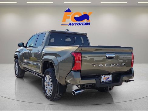 New 2026 Toyota Tacoma Limited AWD/4WD image 3