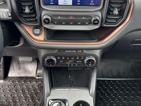Used 2023 Ford Bronco Sport Badlands w/ Premium Package AWD/4WD image 17