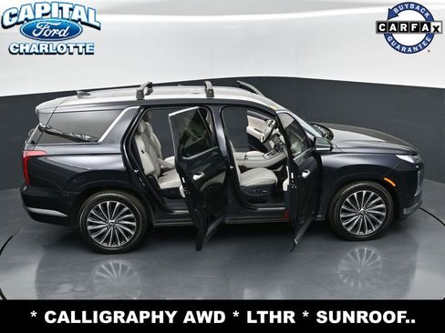 Used 2024 Hyundai Palisade Calligraphy image 36