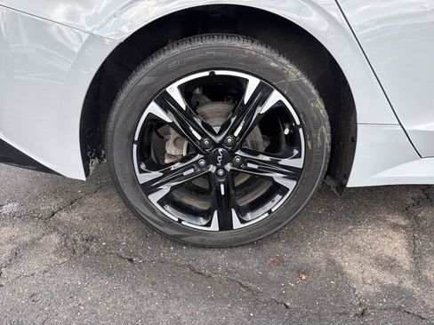 Used 2024 Kia K5 GT-Line image 29