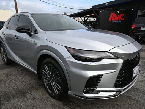 Used 2023 Lexus RX 500h F Sport w/ Accessory Package (Z1) image 19