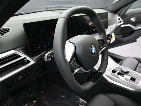 New 2026 BMW 330i xDrive Sedan w/ Convenience Package AWD/4WD image 18