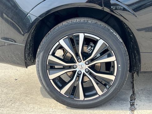 New 2025 Volvo XC60 B5 Plus w/ Protection Package Premier image 5