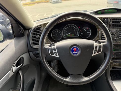 Used 2005 Saab 9-3 Aero image 16