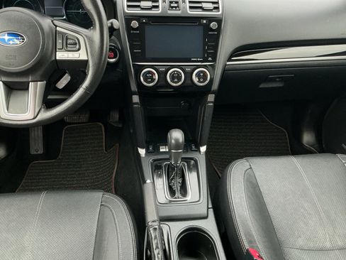 Used 2018 Subaru Forester 2.5i Touring w/ Popular Package #3B image 11