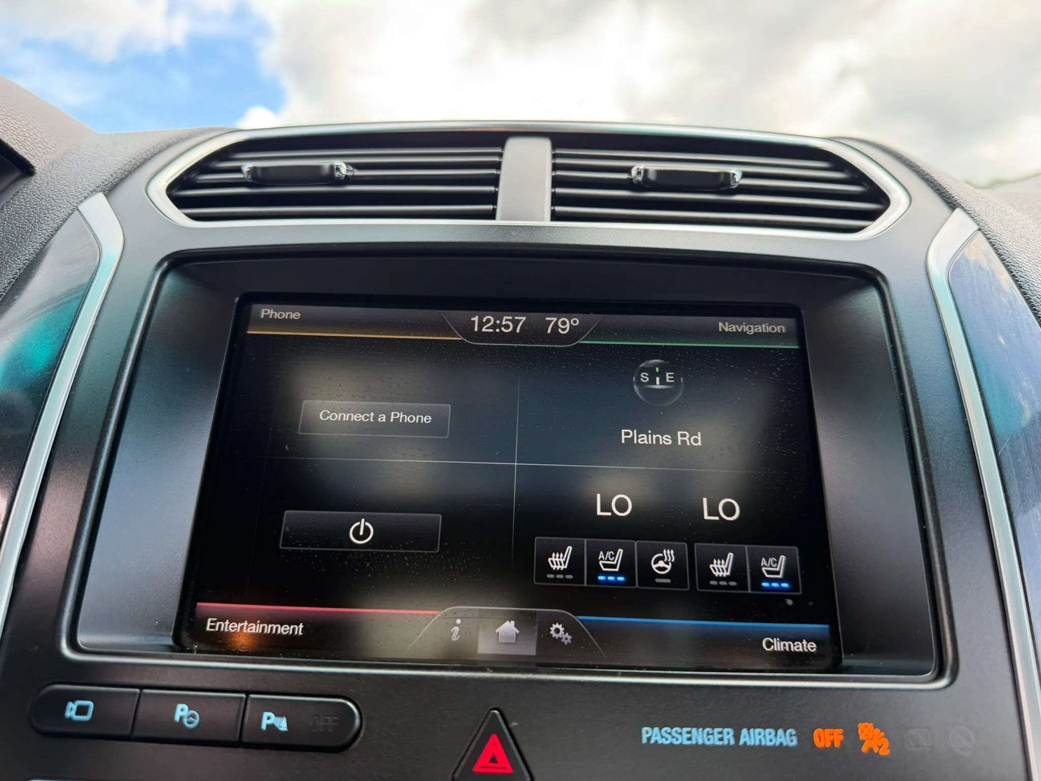 Used 2016 Ford Explorer Limited w/ Equipment Group 301A FWD image 27