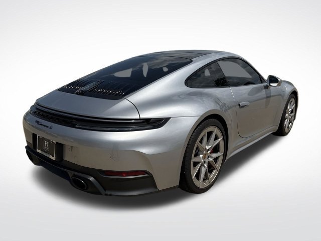 Used 2025 Porsche 911 Carrera S RWD image 33