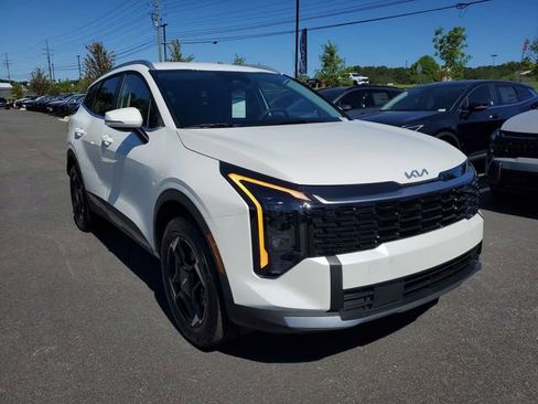 New 2026 Kia Sportage AWD Hybrid image 3