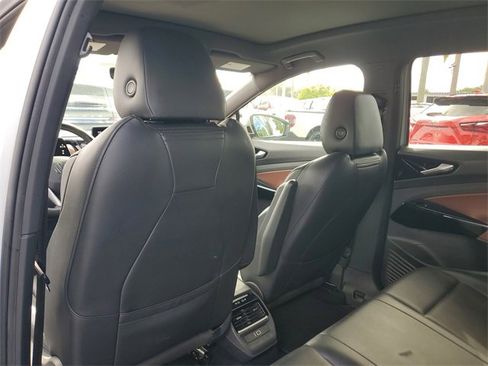 Used 2021 Volkswagen ID.4 Pro S w/ Gradient Package image 17
