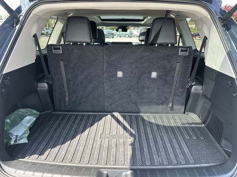 Certified 2024 Toyota Grand Highlander XLE image 14