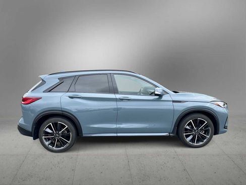 Used 2023 INFINITI QX50 Sport image 9