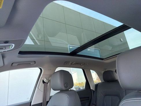 Used 2023 Audi Q5 2.0T Premium Plus w/ Premium Plus Package image 10