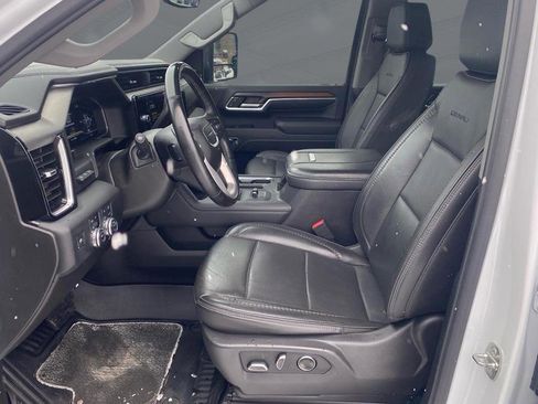 Used 2024 GMC Sierra 2500 Denali w/ Denali Reserve Package image 5