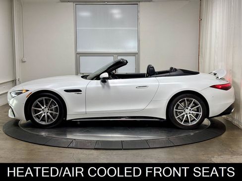 Used 2023 Mercedes-Benz SL 43 AMG w/ Driver Assistance Package image 6