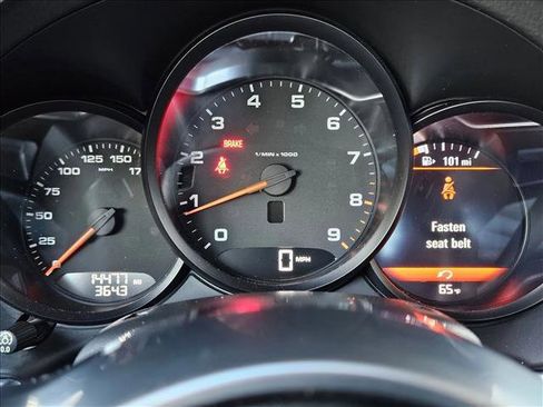 Used 2016 Porsche Boxster RWD image 11