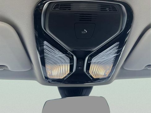 Used 2022 BMW X7 xDrive40i image 25