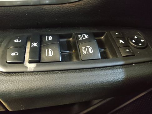 Used 2019 RAM 1500 Big Horn image 27