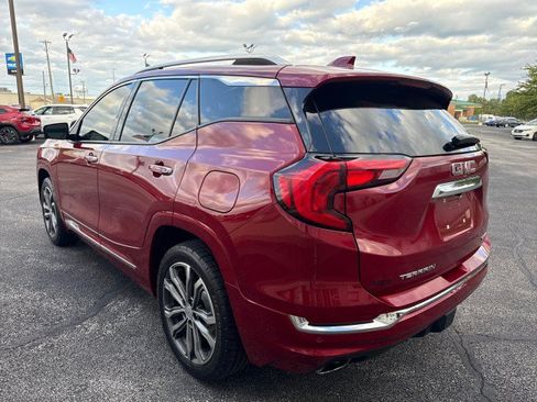 Used 2020 GMC Terrain Denali w/ Denali Premium Package AWD/4WD image 5