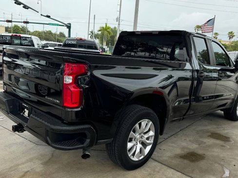 Used 2019 Chevrolet Silverado 1500 Custom w/ Custom Convenience Package image 5