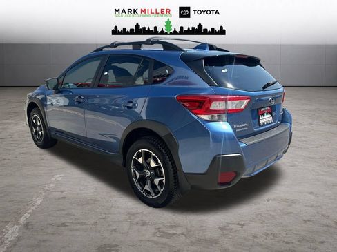 Used 2018 Subaru Crosstrek 2.0i Premium w/ Moonroof Package AWD/4WD image 3