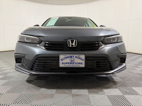 Used 2024 Honda Civic EX image 5