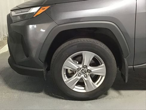 Used 2024 Toyota RAV4 LE AWD/4WD image 5