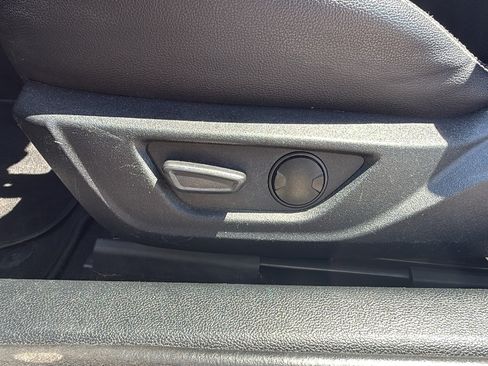 Used 2021 Ford Mustang Premium RWD image 22