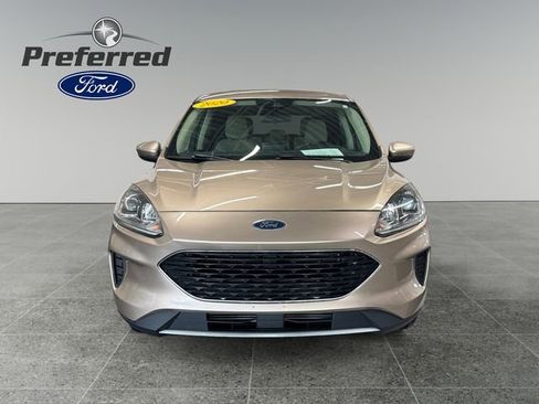Used 2020 Ford Escape SE image 11