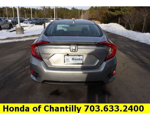 Used 2016 Honda Civic EX-T image 6