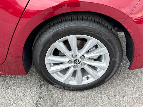 Used 2026 Toyota Corolla LE w/ LE Premium Package image 6
