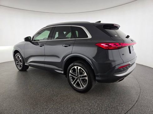 Used 2025 Audi Q5 Premium Plus AWD/4WD image 16
