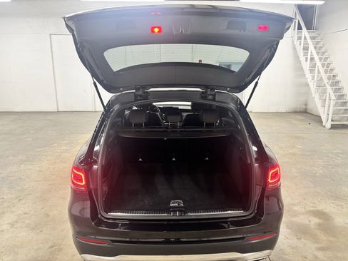 Certified 2022 Mercedes-Benz GLC 300 image 19