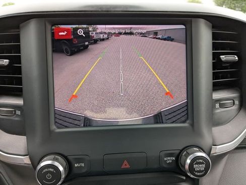 Used 2024 RAM 2500 Big Horn AWD/4WD image 5