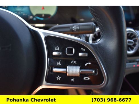 Used 2021 Mercedes-Benz GLA 250 4MATIC image 13
