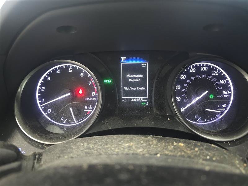 Used 2021 Toyota Camry SE w/ Cold Weather Package FWD image 7