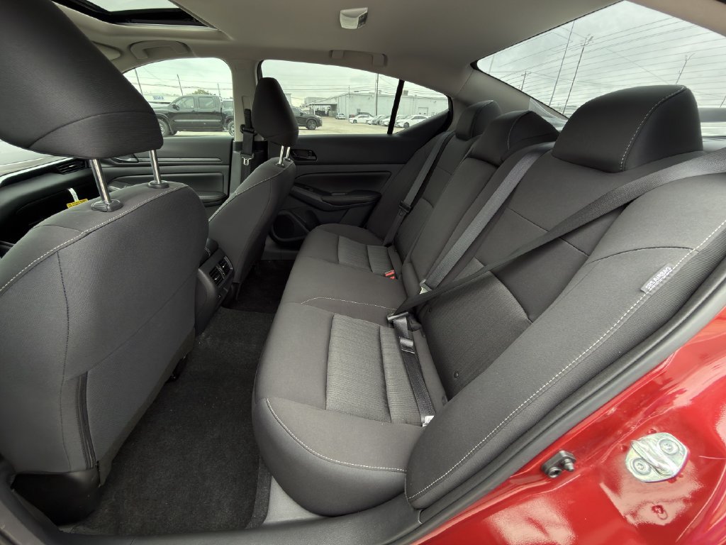 Certified 2026 Nissan Altima 2.5 SV w/ SV Special Edition Package FWD image 25