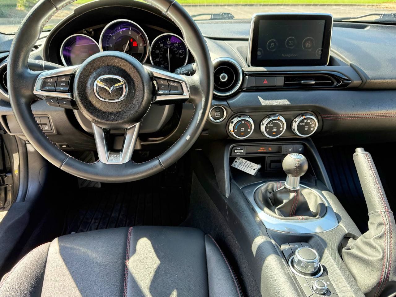 Used 2017 MAZDA MX-5 Miata RF Grand Touring RWD image 10